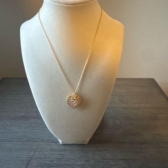 Tory Burch Gold Heart Pendant Necklace Logo Charm - Picture 3 of 5